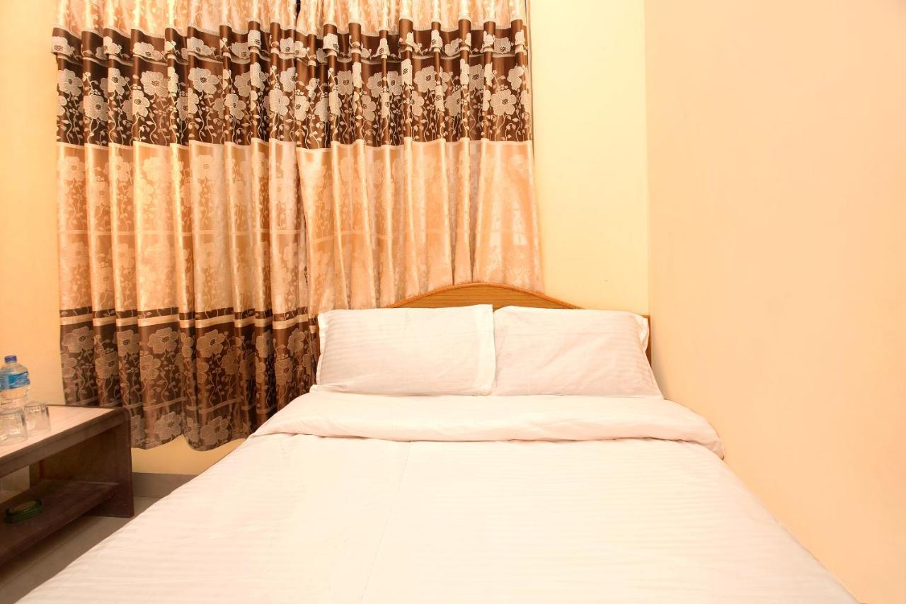 Spot On 397 Hotel Triveni Guest House Kathmandu Exterior foto